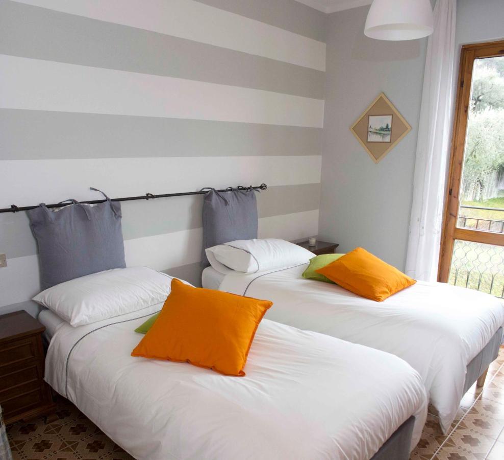Magic On The Lake - Panoramic Marone Habitación foto